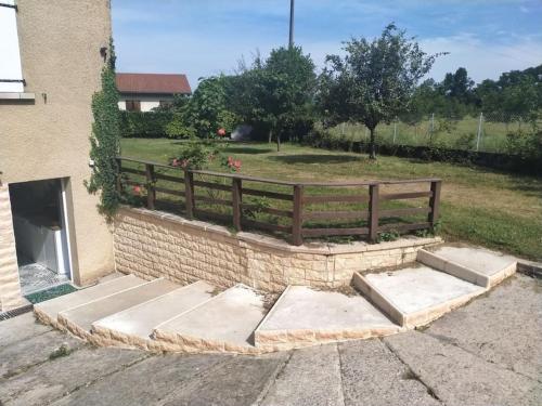 Zahrada ubytování Studio cosy au pied de la montagne