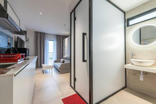 Koupelna v ubytování Near Subang Airport DK Impian Balcony Room 1--2 pax