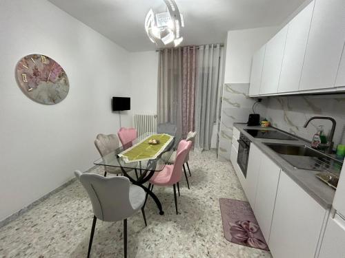 Dapur atau dapur kecil di Sole house