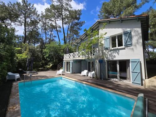 Charmante Villa pour 8 personnes avec piscine