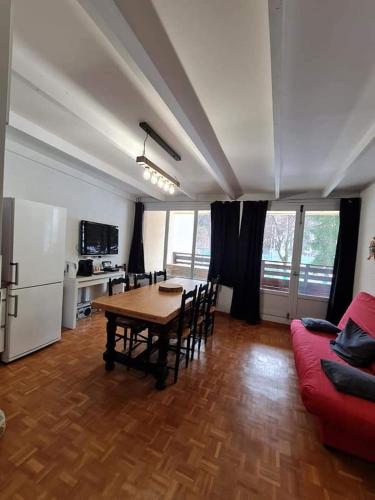 Praloup 1600 ideal famille