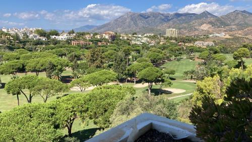 Suite F up, Rio Real, Marbella