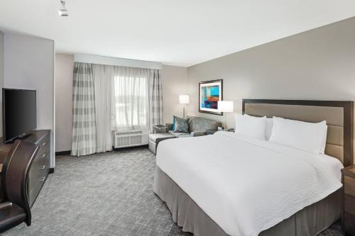 TownePlace Suites by Marriott Austin Northwest The Domain Area Image