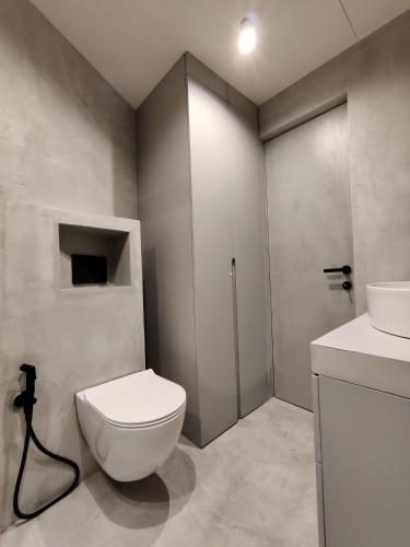 Celestial Luxury SKG Port II