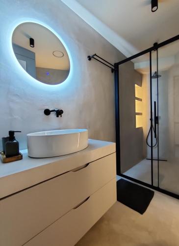 Celestial Luxury SKG Port II