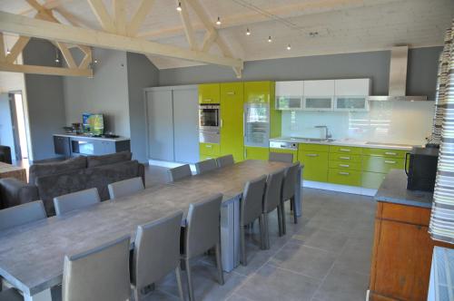 Virtuvė arba virtuvėlė apgyvendinimo įstaigoje Mars