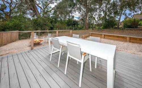 Gallery image of Glamour in Gisborne - with spa! in Gisborne