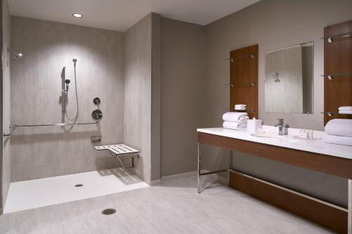 Residence Inn by Marriott Washington Downtown/Convention Center Image