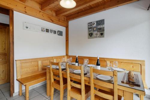 Photo de la galerie de l'établissement Chalet Portes du Soleil 2, aux Gets