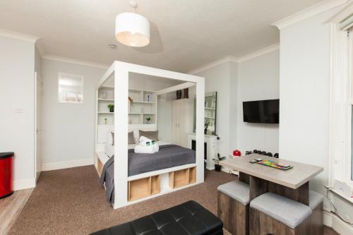 Classy Studio Apartment In Brighton photo 7