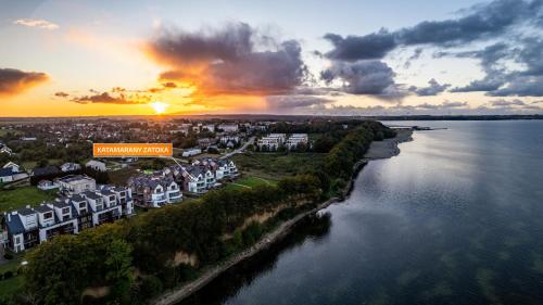 Katamarany Zatoka, Sun & Snow