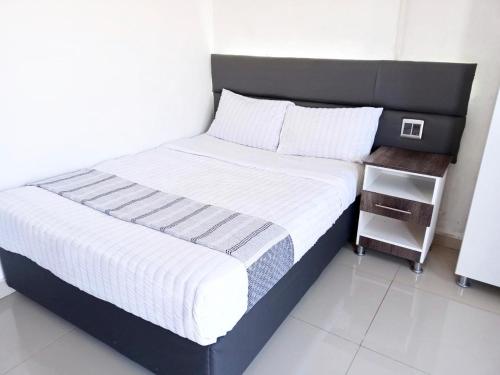 Gambar di galeri bagi Stay INN di Lombardskop Settlement