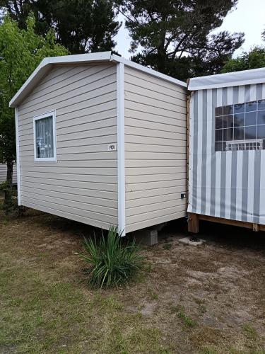 MH F101 Camping Bois Masson