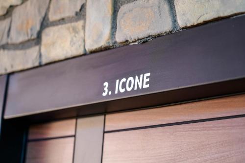 a sign that says iodine sitting on top of a table at Maksimilijan Winery Apartments & wine tasting in Pepelište