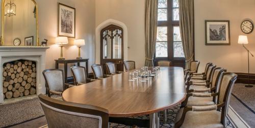 Area soggiorno di De Vere Tortworth Court