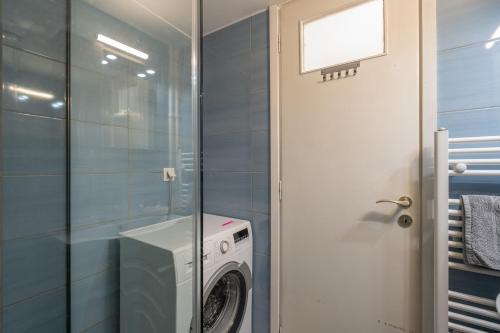 Serenity Haven - New Renovated 2Br Apt in Koukaki