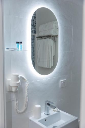 Koupelna v ubytování Iannò Napoli Rooms