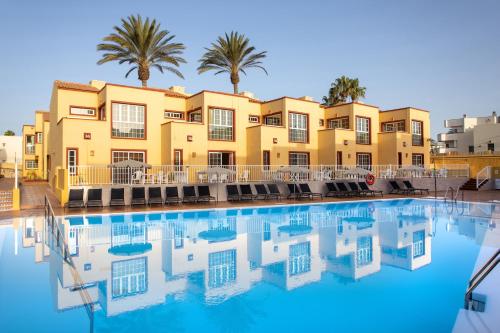 Apartamentos Maxorata Beach