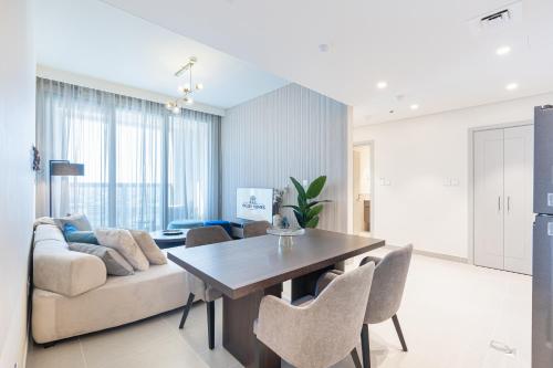 Minimal 1BR Minutes away from the Dubai Mall