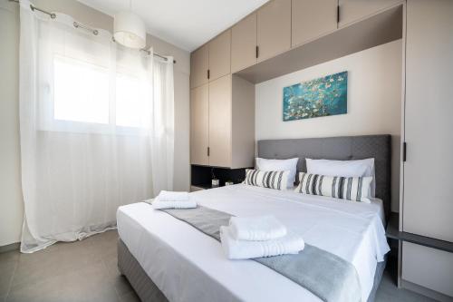 Central apartments 5min from Omonoia Subway Station