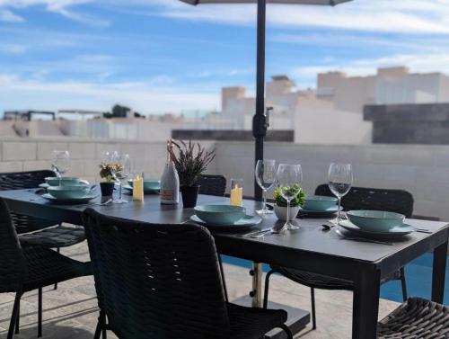 Fee4Me Villa, Pool, Roofterrace & Relax