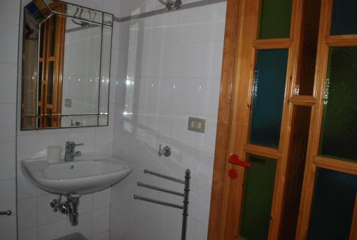 Koupelna v ubytování Fior di Mandorlo 1924