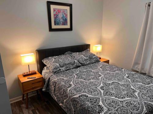 En eller flere senge i et værelse på Comfortable Open Space. Pet Yes