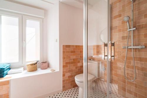 Ένα μπάνιο στο Balthazar Fauvette, bel appart hyper centre Epernay