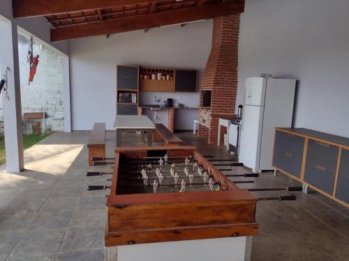 Dapur atau dapur kecil di Chácara Aconchego Cotia - Vargem Grande Paulista