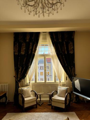 Gallery image of warm & peaceful apartment downtown in Timişoara