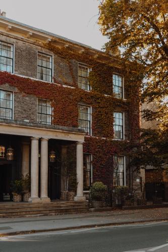 No 1 by GuestHouse, York photo 43