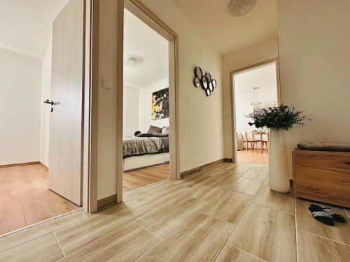 Park West Terrace - Free private parking