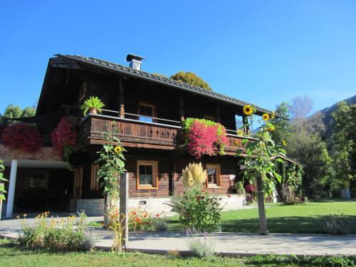 Chalet Fasserhäusl im Zillertal - Sauna ,Hot Tub, Kamin, ideal für Familien