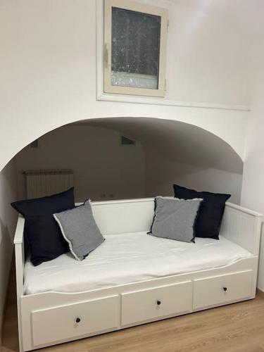 Caroline Home