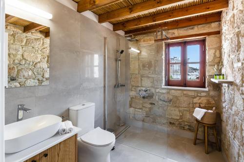 Koupelna v ubytování The calopes suites