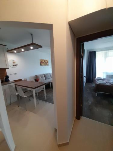 Postel nebo postele na pokoji v ubytování Belvedere Holiday Club H79