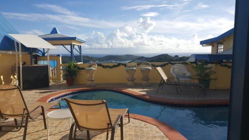 Gallery image of Sunset Gardens Guesthouse in Charlotte Amalie