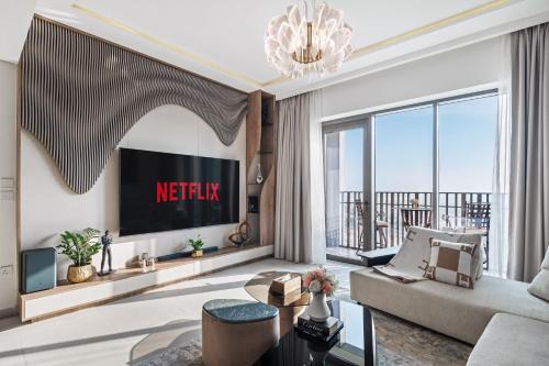 Breathtaking Dubai Skyline view apartment - By DuStay
