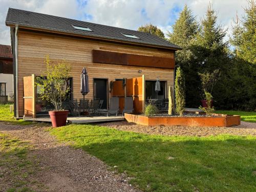 Duplex le Red Cedar avec terrasse et jardin