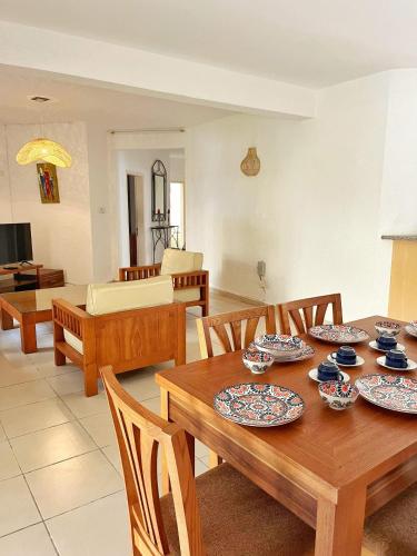 Χώρος καθιστικού στο Sunsets & Sand Flic en Flac Apartment Close to the Beach