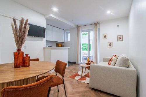 Studio avec terrasse #SacréCœur #Montmartre - II