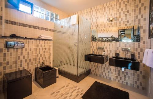 Vannituba majutusasutuses SIMPLE ROOMS SELF CHECK iN