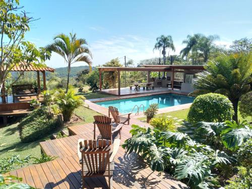 Piscina en o cerca de Sítio Terra Mãe