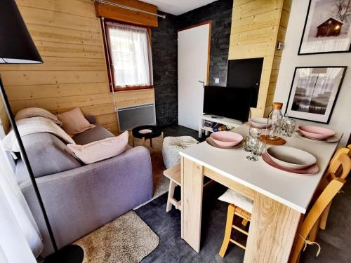 Résidence Chanteneige - Appartement lumineux et rénové MAE-1181