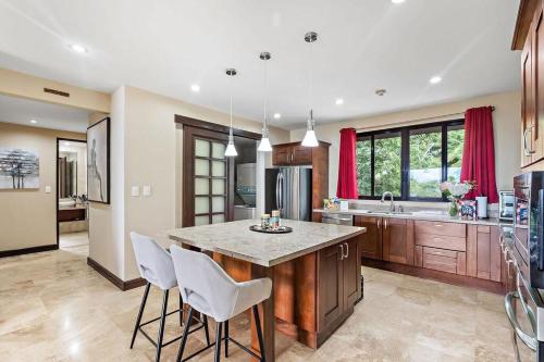 Gallery image of Breathtaking Ocean Views w - Pool Access in Ocotal