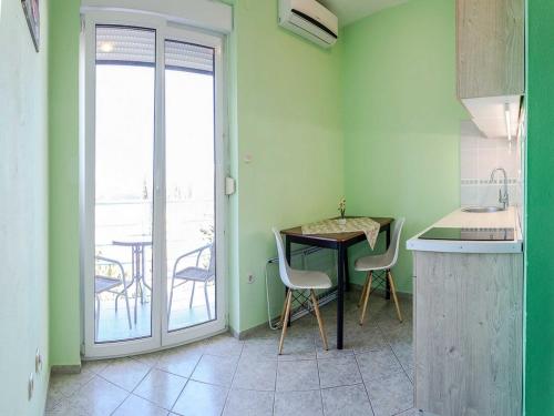 Apartments Smokvica - One Bed Apt with Balcony