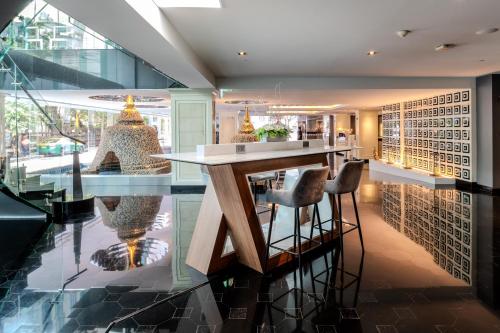 Area soggiorno di Night Hotel Bangkok - Sukhumvit 15
