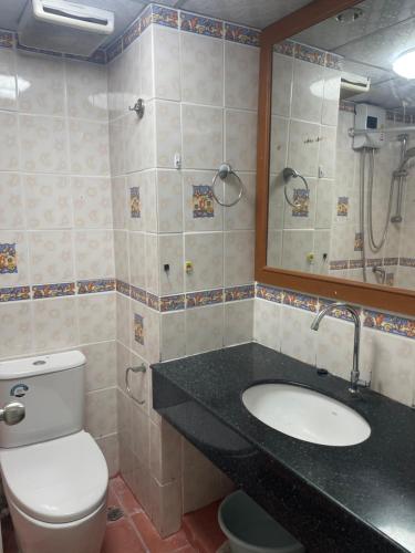 Ένα μπάνιο στο 中天海滩thian tong Condotel145 Soi Jomtien 7