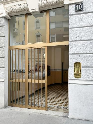 ArtStay Exclusive Apt Navigli, Metro & Parking