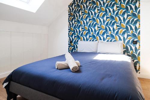 Jolie maison de ville rénovée avec goût proche toutes commodités quartier Arago Les Sables - 13 personnes